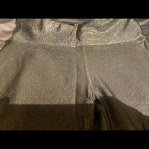 Heroine sport leggings size M